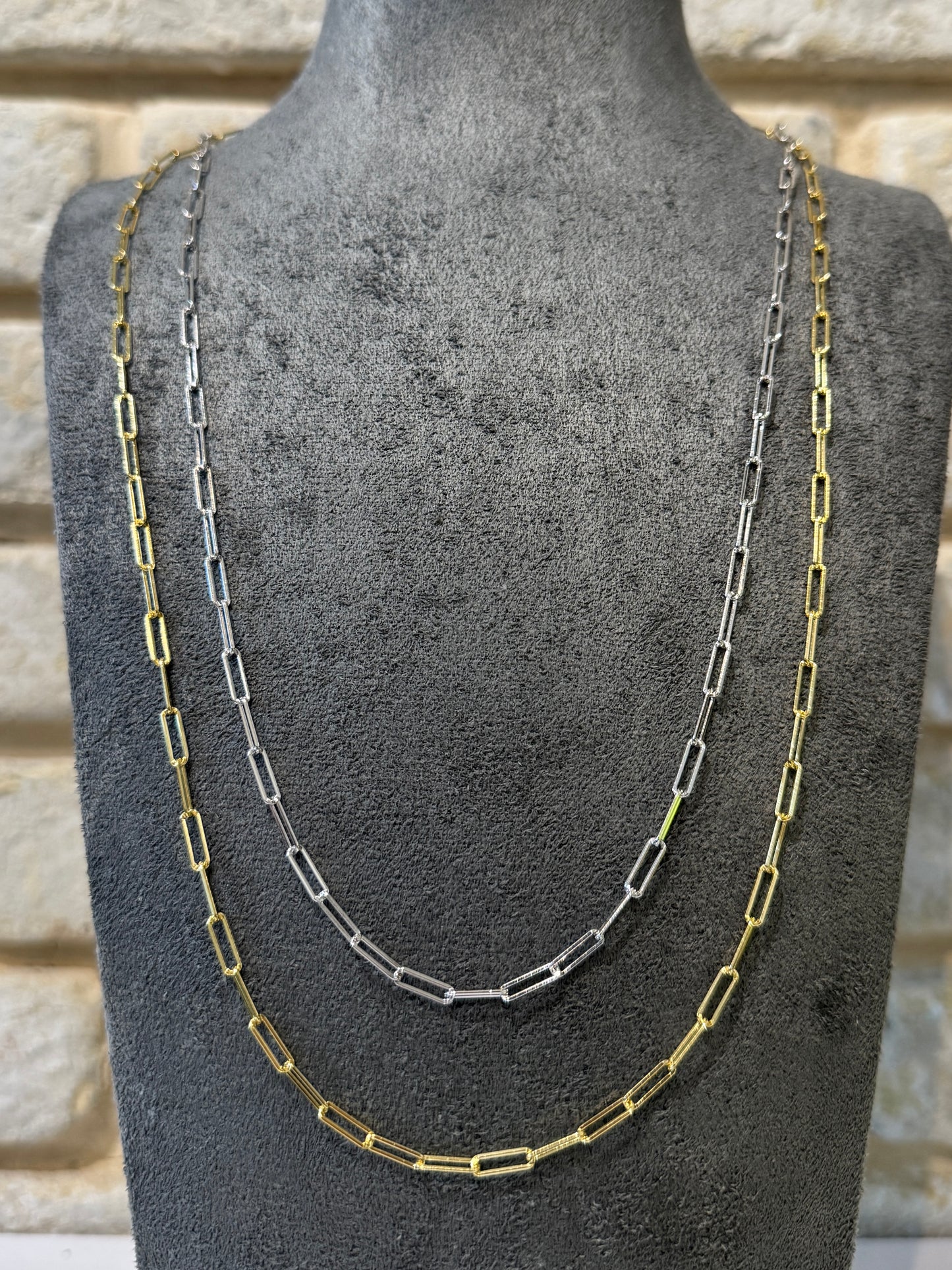 שרשרת סיכות 9 מ״מ